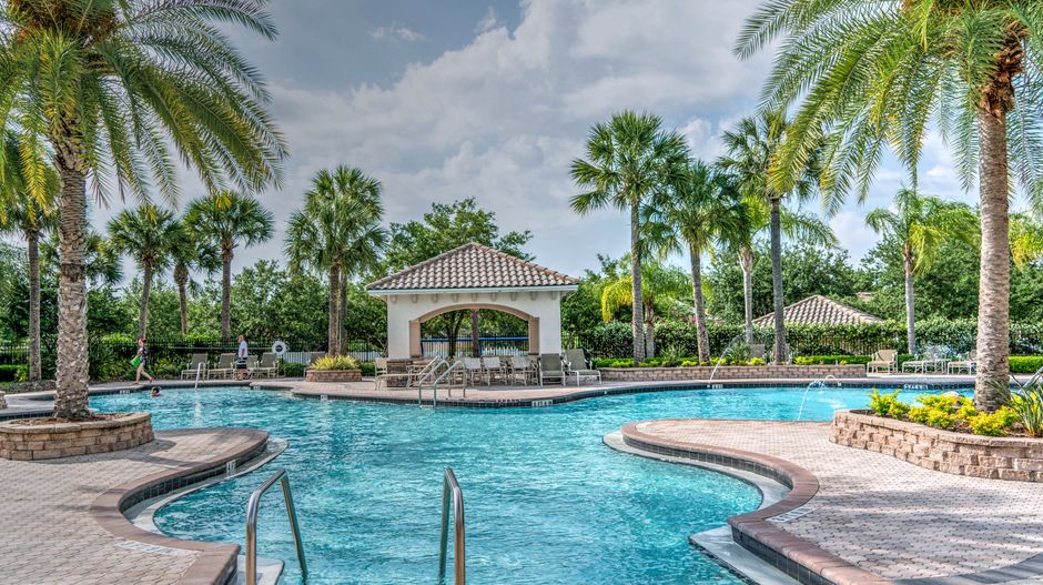 Resort-clean pool